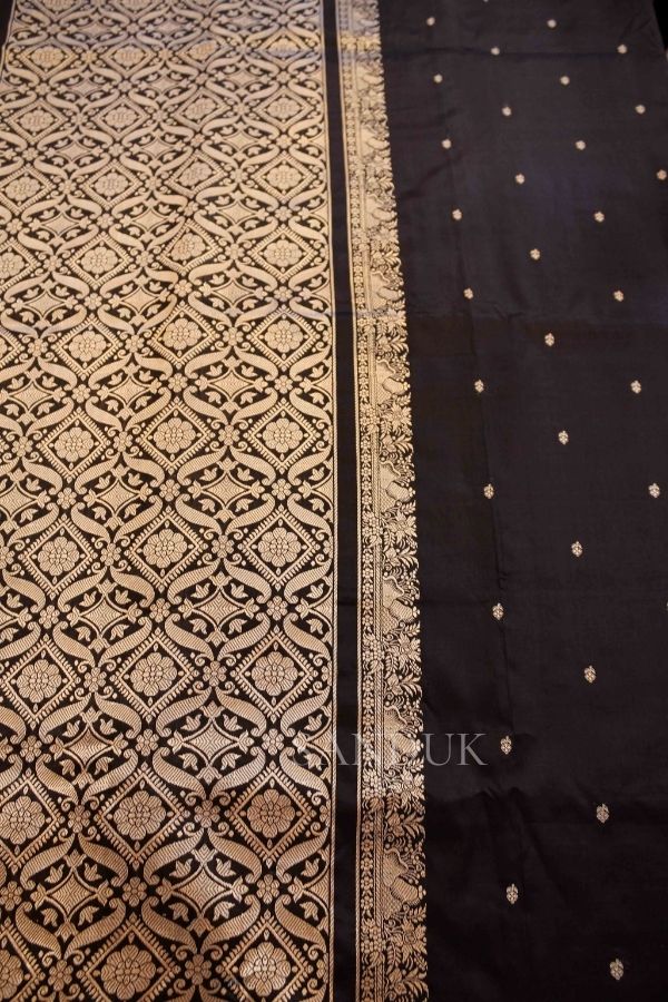 Vibhavari (Saree)