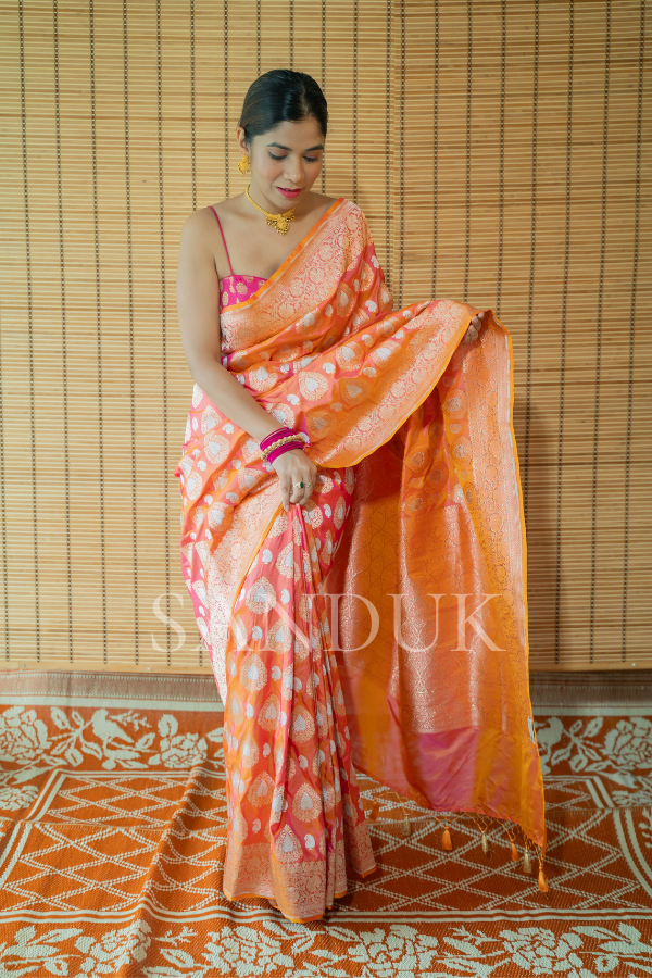 Noor (Saree)
