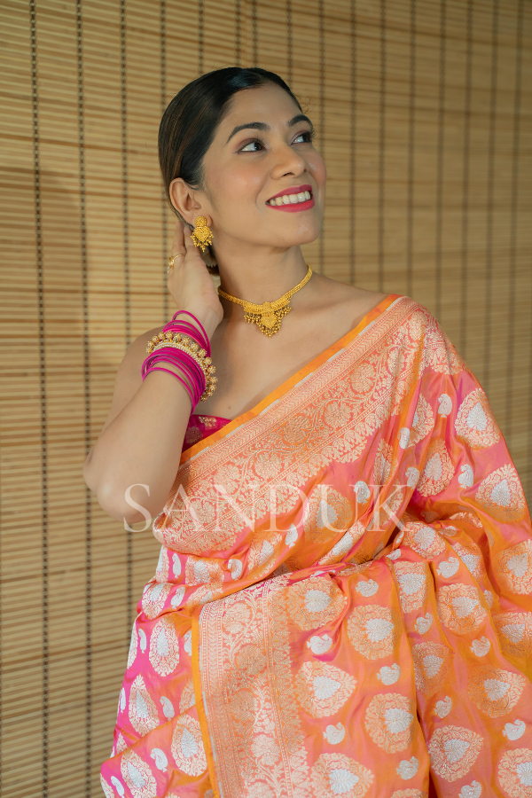 Noor (Saree)