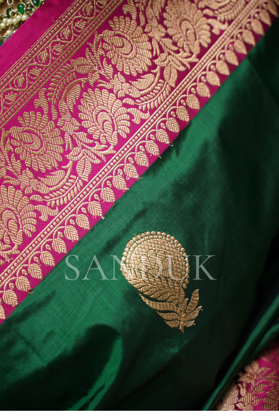 Mahika (Saree)