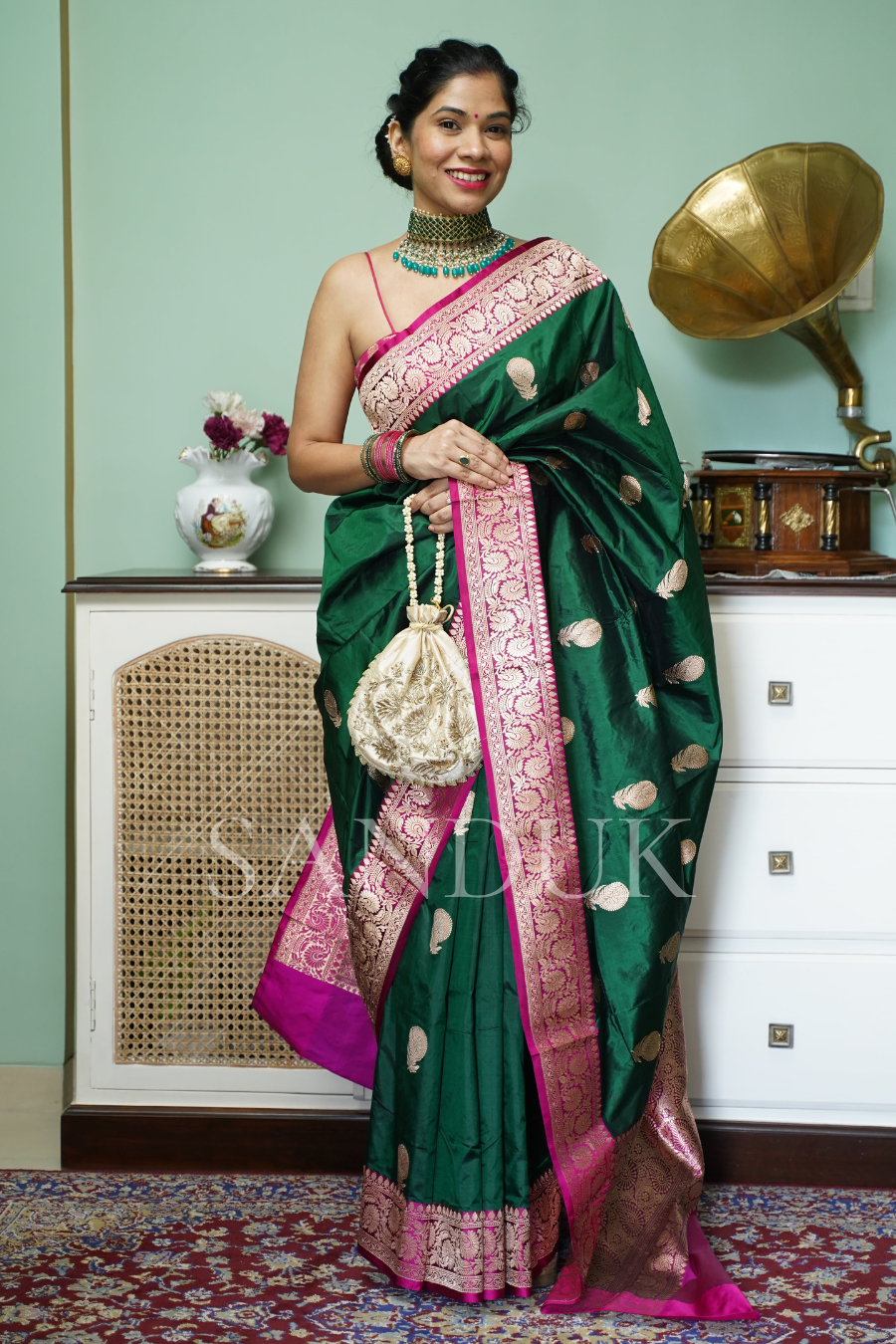 Mahika (Saree)