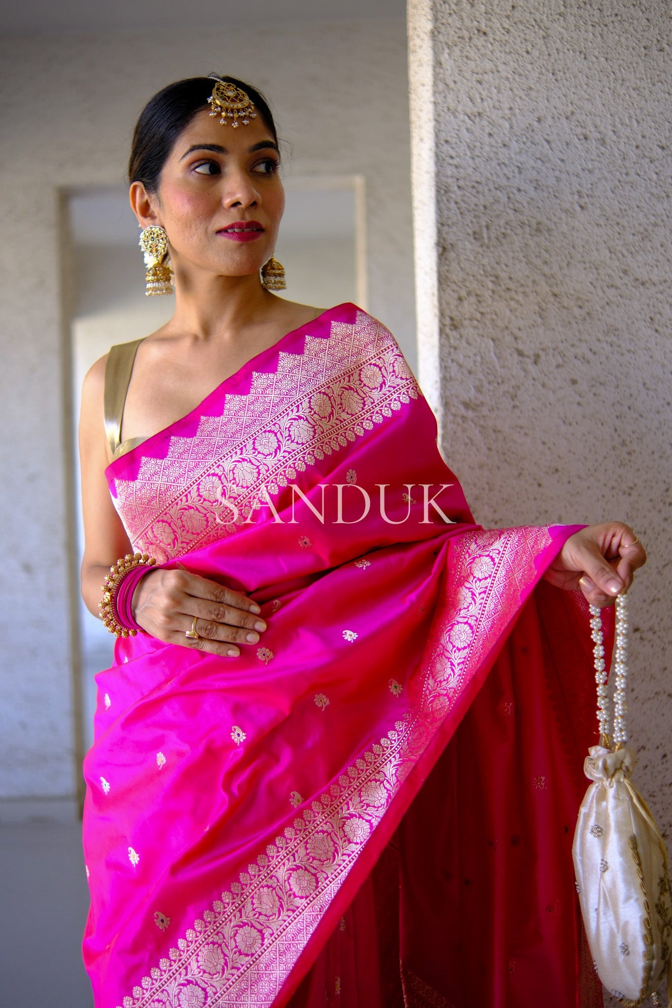 Kimaya Gulabi (Saree)