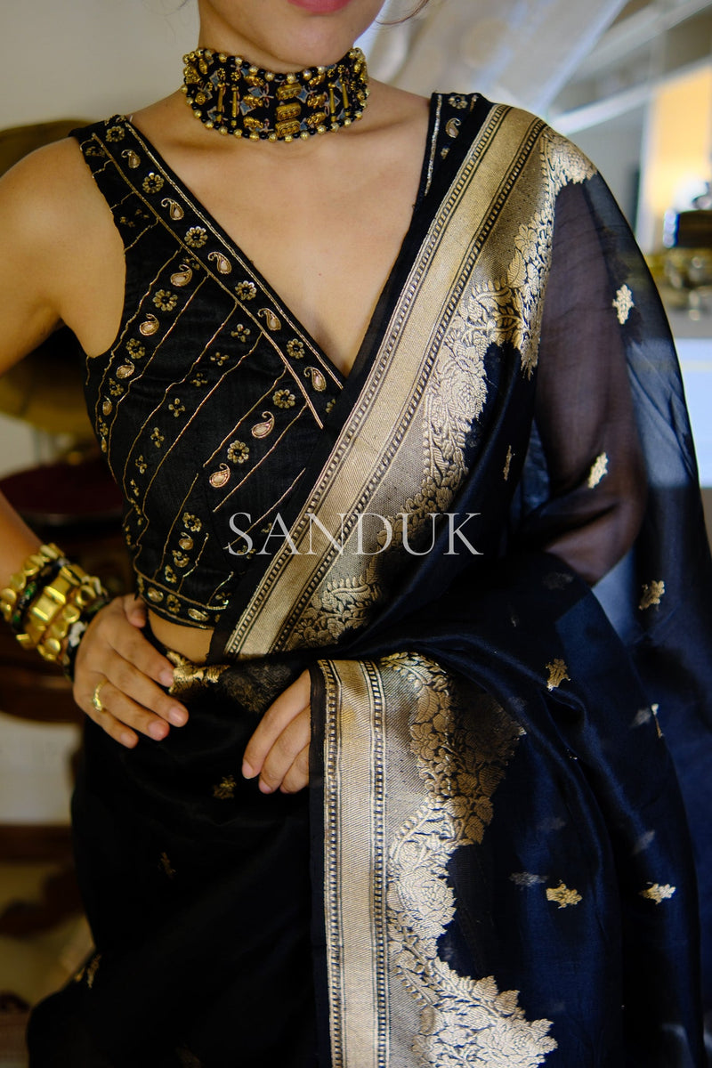 Advika (Saree)