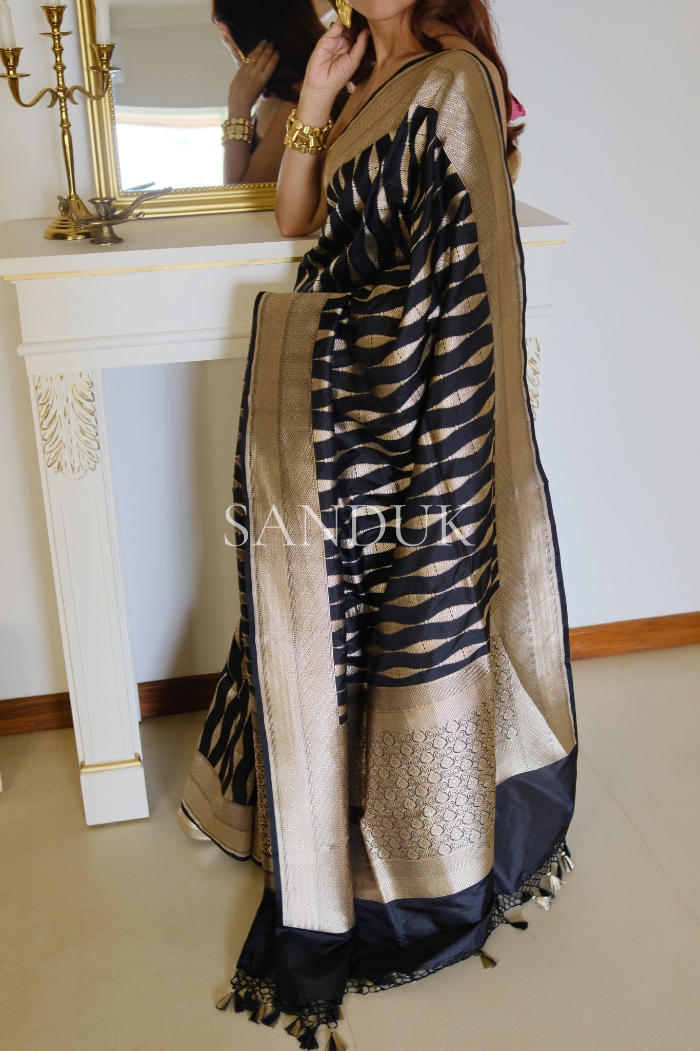 Evelyn (Saree)