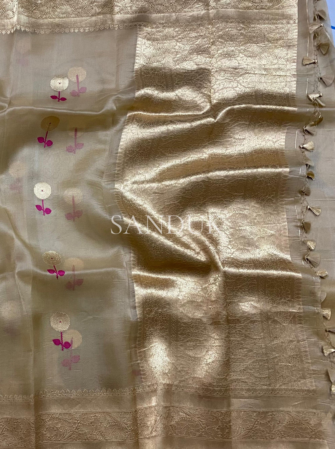 Nidhi Kora Silk (Saree)